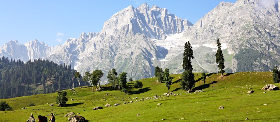 Explore Kashmir Tour Package